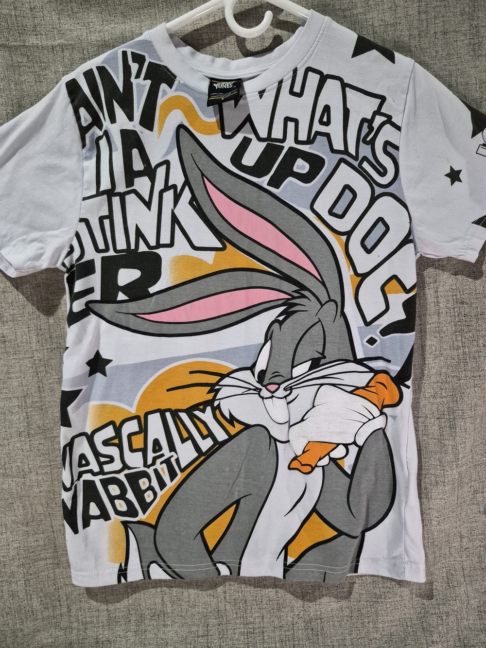 Warner Bros. Bugs Bunny Graphic Tee - White, Gray, Pink, Orange, Black